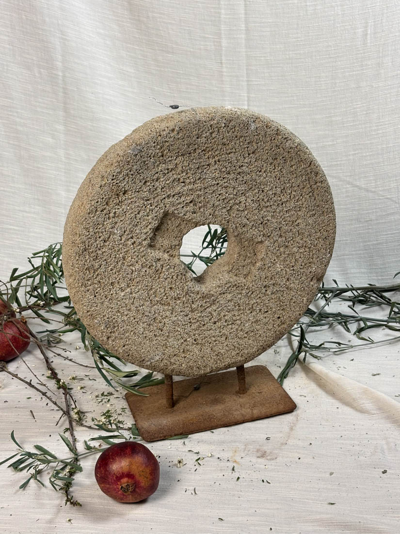 Antica macina in pietra