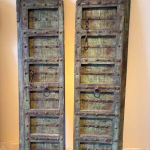 Antico portone in legno